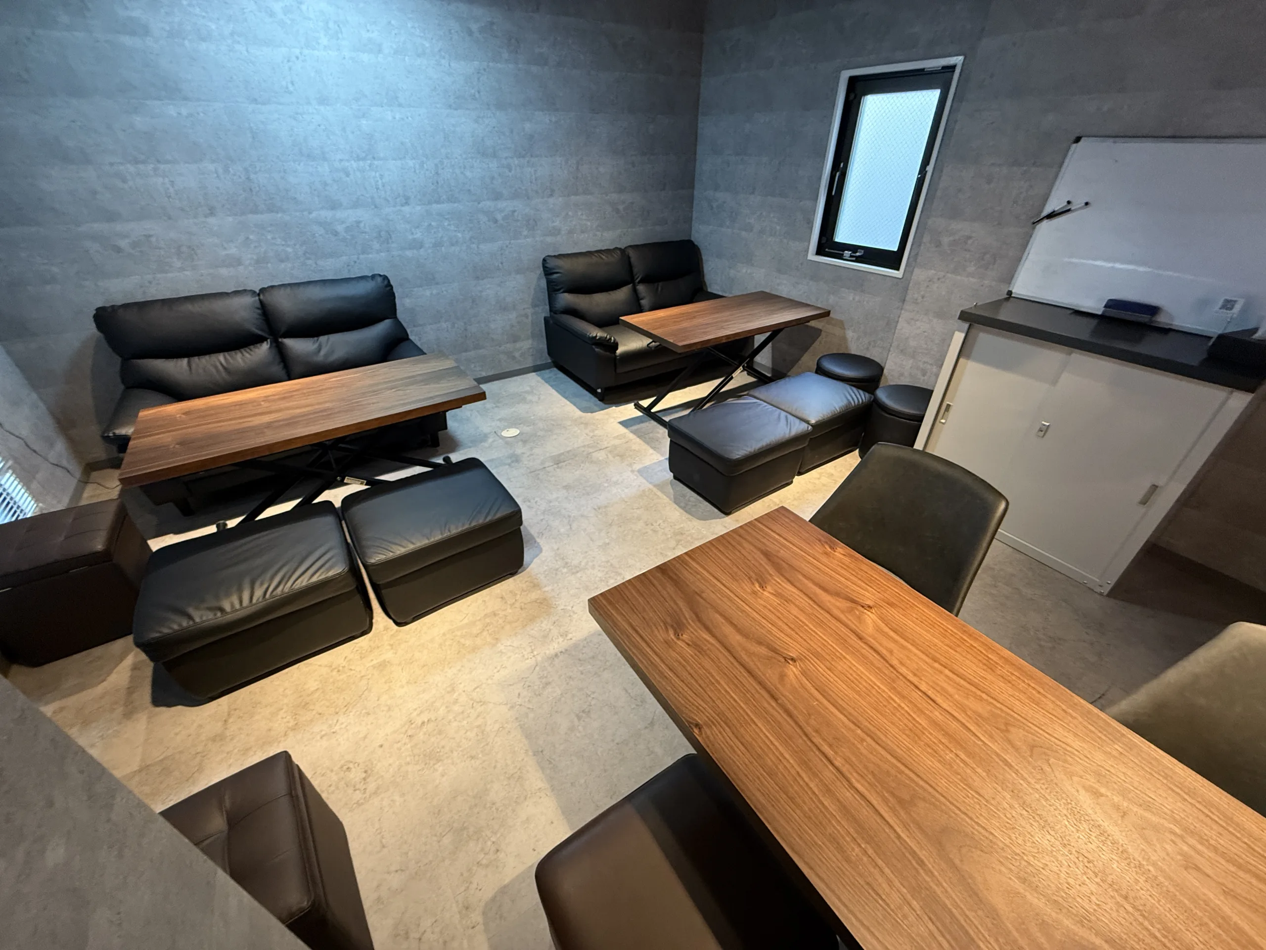 小部屋(12名収容)の写真